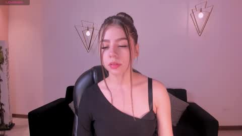 Tiffanny Sins online show from October 24, 4:35 am