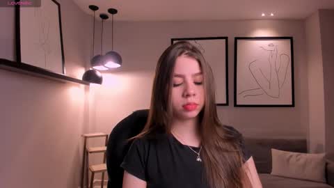 Tiffanny Sins online show from October 23, 4:25 am