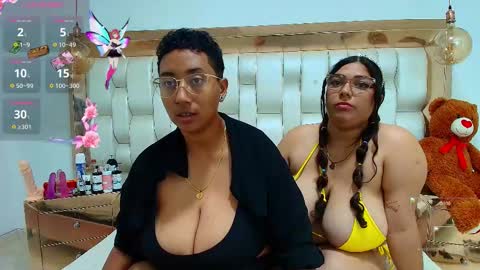 Tiffany and Stacy online show from October 18, 9:41 pm