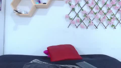 Tiffany online show from April 21, 2:51 am