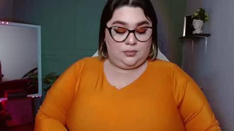 dont forget ask for custom vids  online show from December 6, 6:53 am