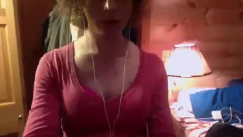 tiffanycase384727 online show from October 2, 3:05 am