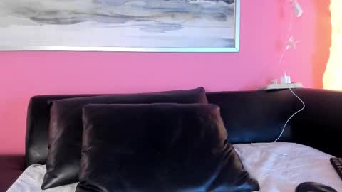 Stefany Suarez online show from October 8, 8:48 pm