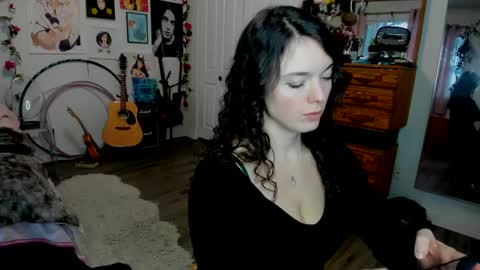   All my Links online show from February 8, 12:17 am