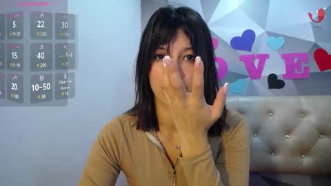 Catalina online show from February 15, 11:06 am