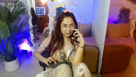 Tiiana online show from April 15, 8:50 am