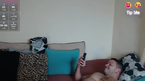 Timothy and Santy online show from October 4, 6:49 pm