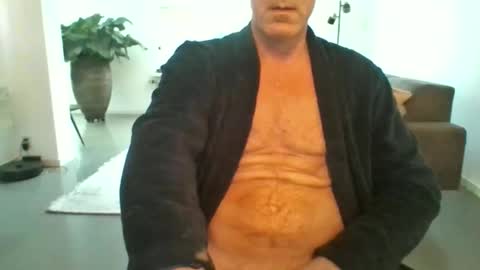 times20 online show from May 22, 4:52 am
