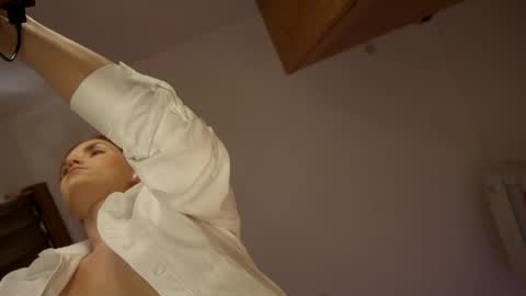 Timis but I prefer you whisper to my ear my girl online show from September 17, 3:21 am