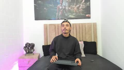 Evans  online show from November 4, 4:25 am