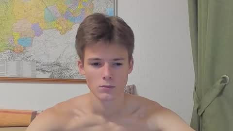 Snapshot of timytwinkboy chatting on September 18, 7:07 pm Tim online show from September 18, 7:07 pm