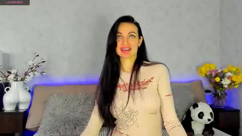 Tina online show from October 26, 12:06 pm