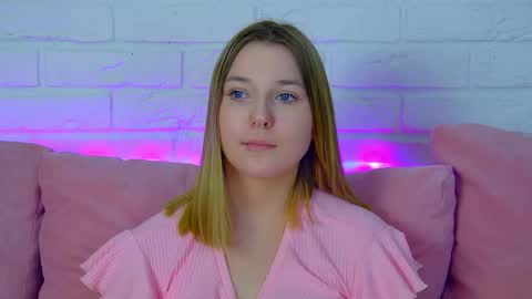 TinaBurton online show from March 19, 5:18 pm