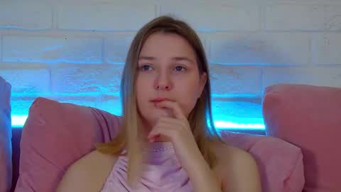 TinaBurton online show from April 23, 4:41 pm