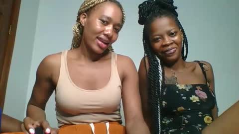 vee online show from April 19, 5:47 pm