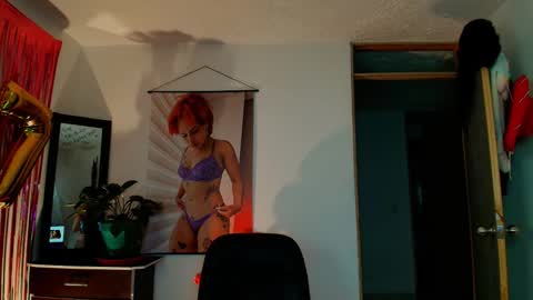 I AM BELLA  ----------- follow my  IG  TINNS 69 online show from September 16, 1:40 am