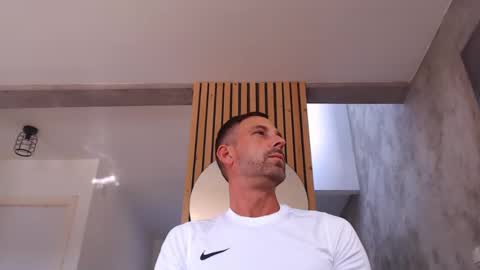 tinoclandestino online show from February 15, 2:55 pm