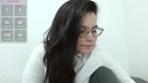 Tiny Caroline online show from February 11, 4:11 am