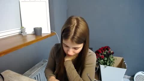 Snapshot of tiny_felicity chatting on February 27, 7:41 am Gloria online show from February 27, 7:41 am
