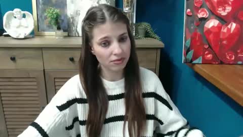 Gloria online show from November 24, 8:02 am