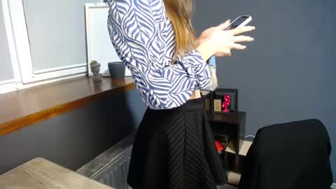 Snapshot of tiny_felicity chatting on March 12, 10:16 am Gloria online show from March 12, 10:16 am