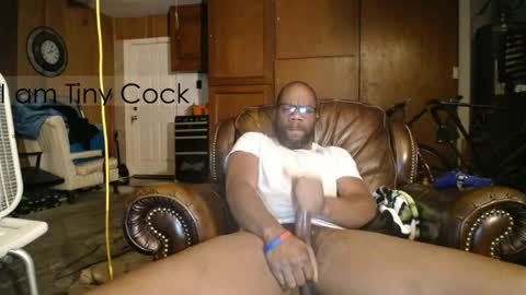 tinycock_1979 online show from April 22, 1:18 pm