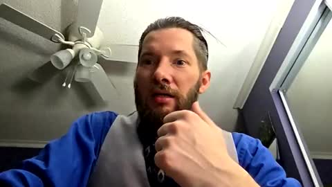 tinyguynicecock online show from April 28, 9:02 am