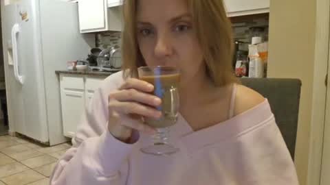 tinywithtiddies online show from October 31, 11:27 pm