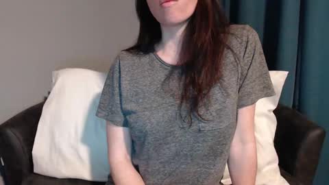 TinyyTina online show from January 12, 8:46 am