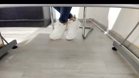 Snapshot of tired33 chatting on September 14, 4:41 pm Anna online show from September 14, 4:41 pm