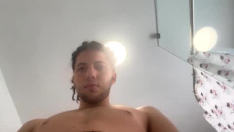 titto213 online show from December 11, 5:25 pm