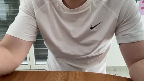 tobsen80 online show from April 20, 11:46 am