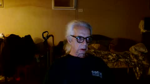 tom112292014 online show from November 3, 1:17 am