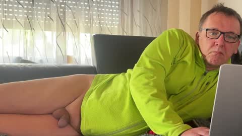 Tom online show from April 11, 6:29 am