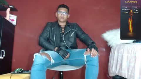 Tom online show from February 13, 12:02 am