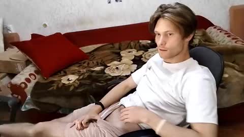 Tom Elmo online show from October 8, 11:54 pm