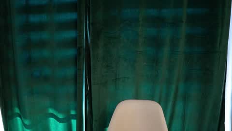 Tom online show from April 22, 7:04 am