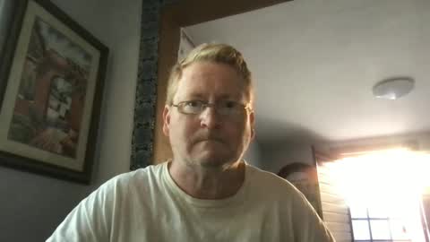 Hola online show from December 11, 3:26 pm