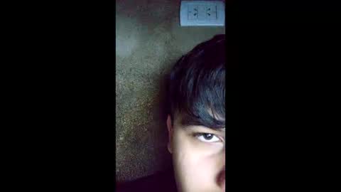 tomasvarelaaaaaa5 online show from May 15, 9:07 am