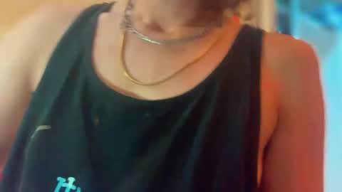 tomboy_titties online show from March 28, 8:49 am