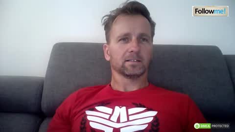 Snapshot of tomhardic chatting on October 14, 8:01 pm TOM online show from October 14, 8:01 pm