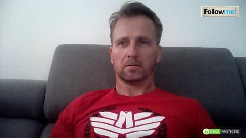 Snapshot of tomhardic chatting on October 11, 10:20 am TOM online show from October 11, 10:20 am