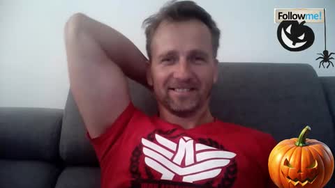 TOM online show from November 2, 12:05 pm