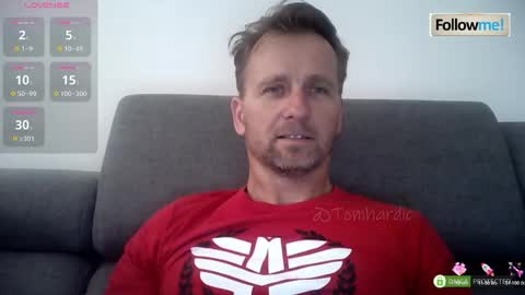 TOM online show from February 6, 2:09 pm