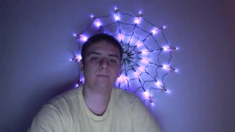 Snapshot of tomismine chatting on October 21, 4:21 pm tomismine online show from October 21, 4:21 pm