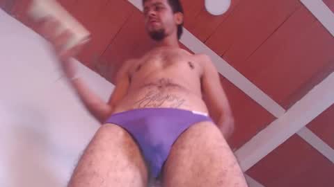 Snapshot of tommy_c0rtez chatting on October 23, 3:57 pm Thomas online show from October 23, 3:57 pm