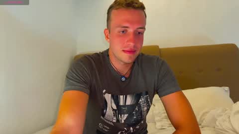 Snapshot of tommy_cumfinger chatting on January 21, 3:15 am Tommy online show from January 21, 3:15 am