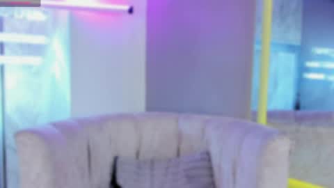 tommy_lovee online show from June 6, 7:03 am