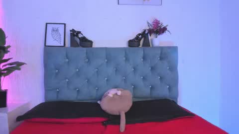 tommy_lovee online show from February 12, 4:05 am