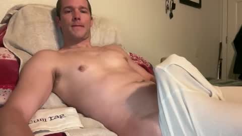 tommygunzsolo online show from January 11, 10:05 pm